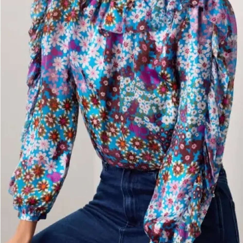 NWOT kate spade Floral ruffle sleeve Blouse - 100% Silk